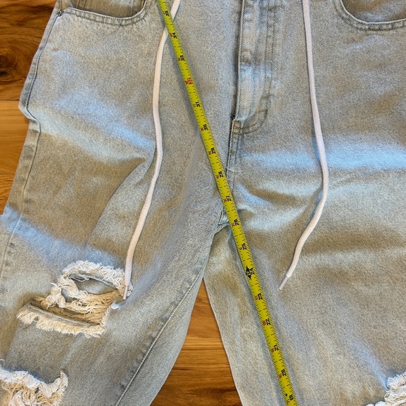 Pacsun Women's Light Wash Distressed Elastic Ankle Jogger Jeans size 26 - Picture 3 of 4